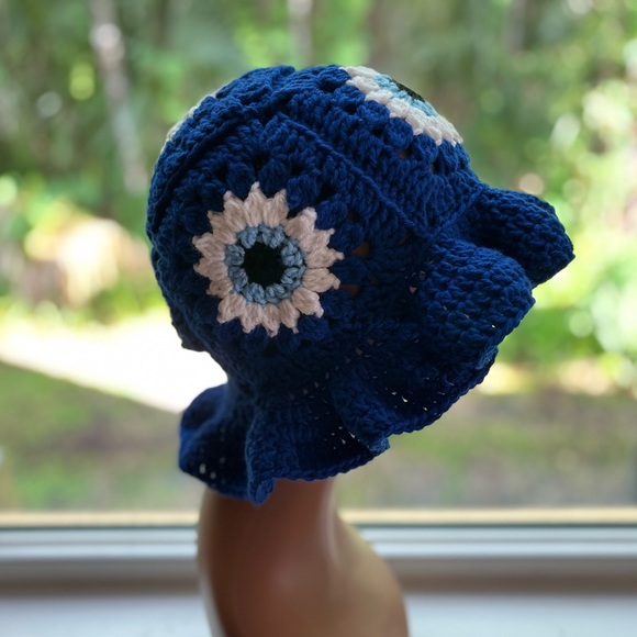 Evil Eye wavy bucket hat - Picture 2 of 2